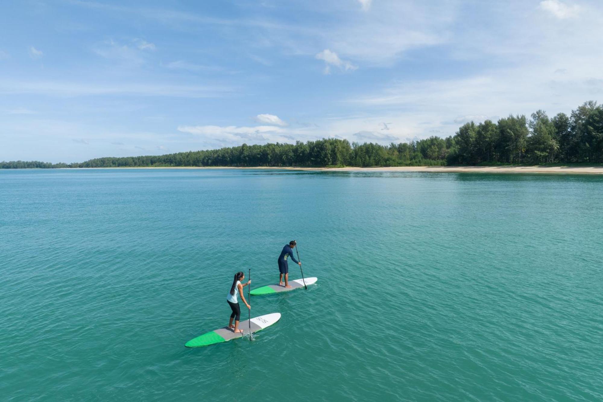 Jw Marriott Khao Lak Resort And Spa Екстериор снимка Stand Up Paddle Boarders at Desaru Coast