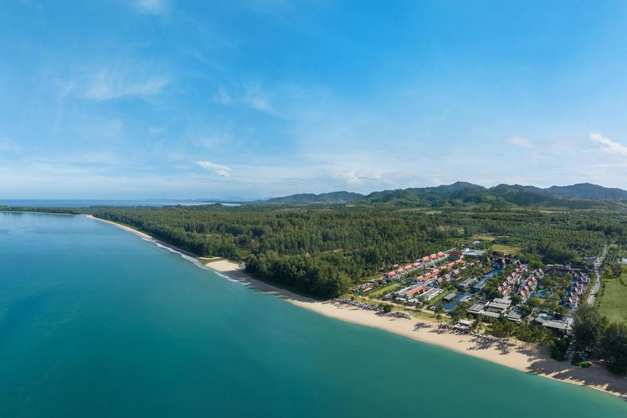 Jw Marriott Khao Lak Resort And Spa Екстериор снимка Aerial view of Hua Hin
