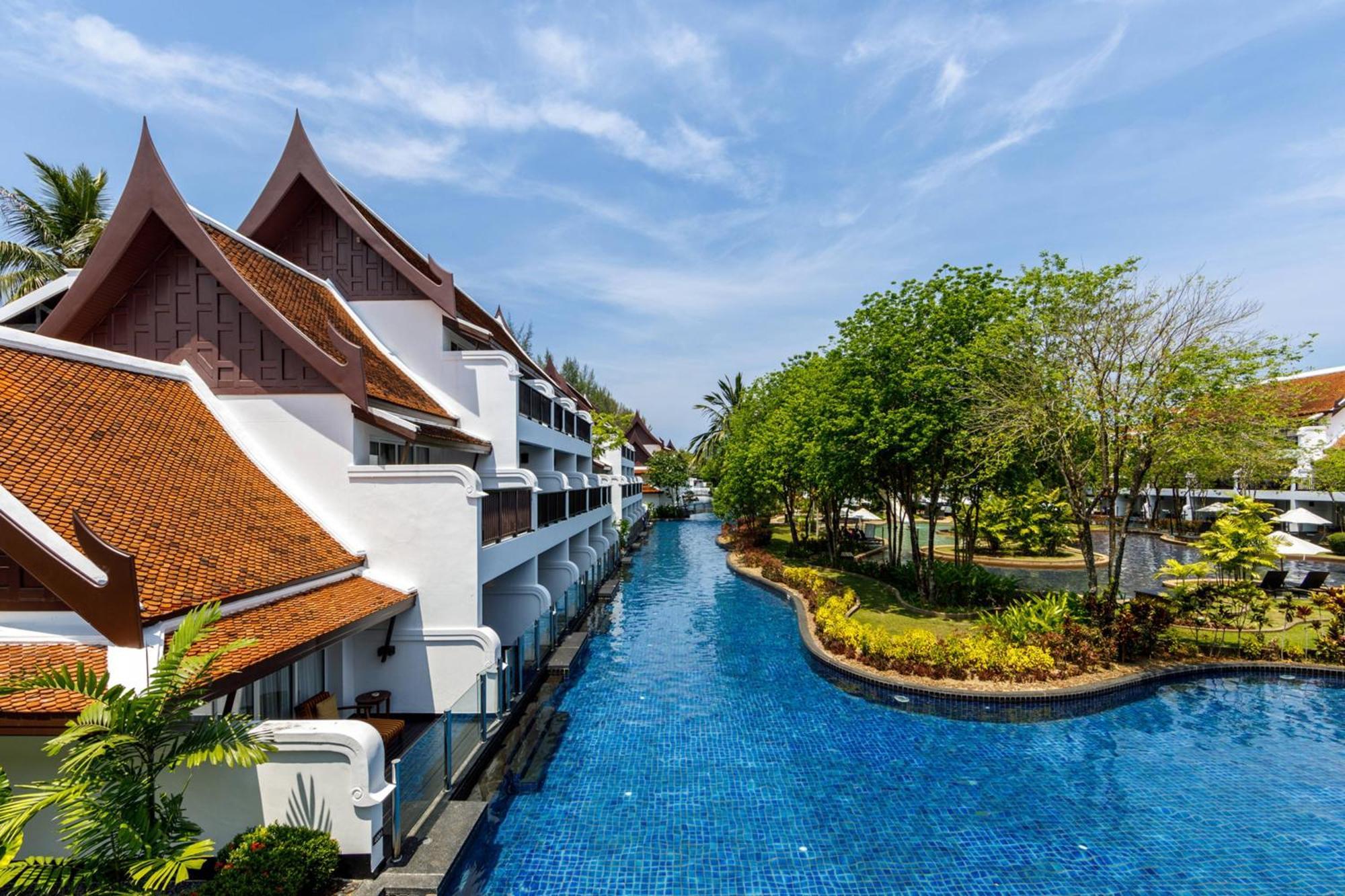 Jw Marriott Khao Lak Resort And Spa Екстериор снимка The Royal Paradise Hotel & Spa